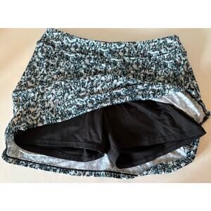 Tranquility by Colorado Clothing skort size small blue print